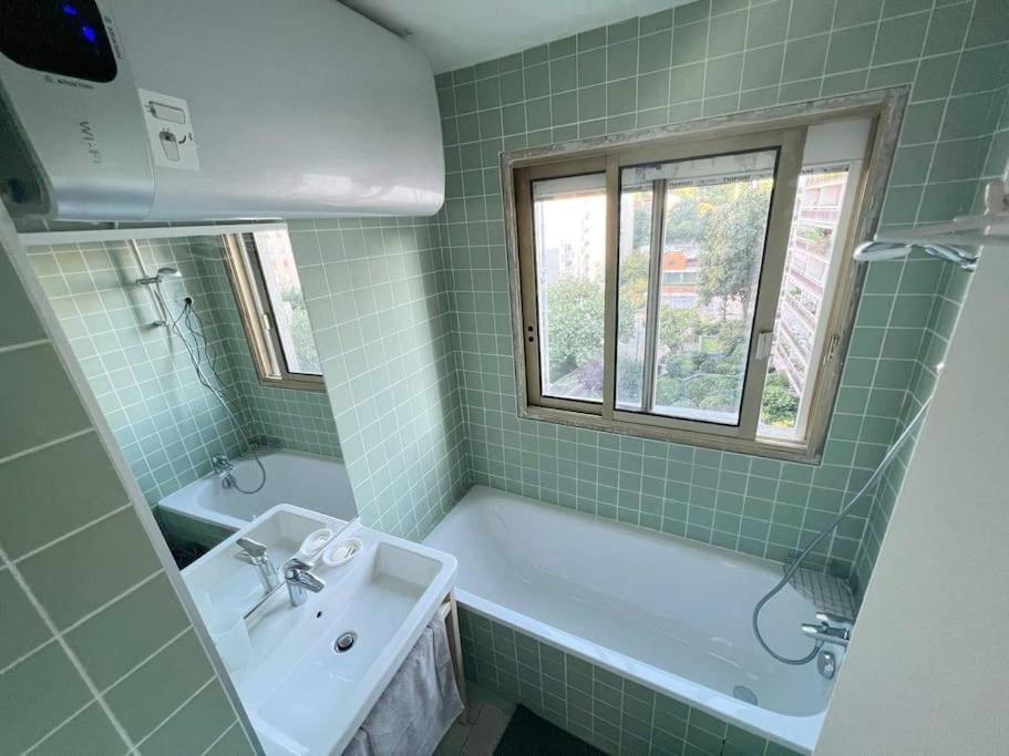 Entiry Apartment, Private Rooms In Paris Eksteriør bilde