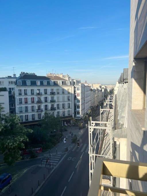 Entiry Apartment, Private Rooms In Paris Eksteriør bilde